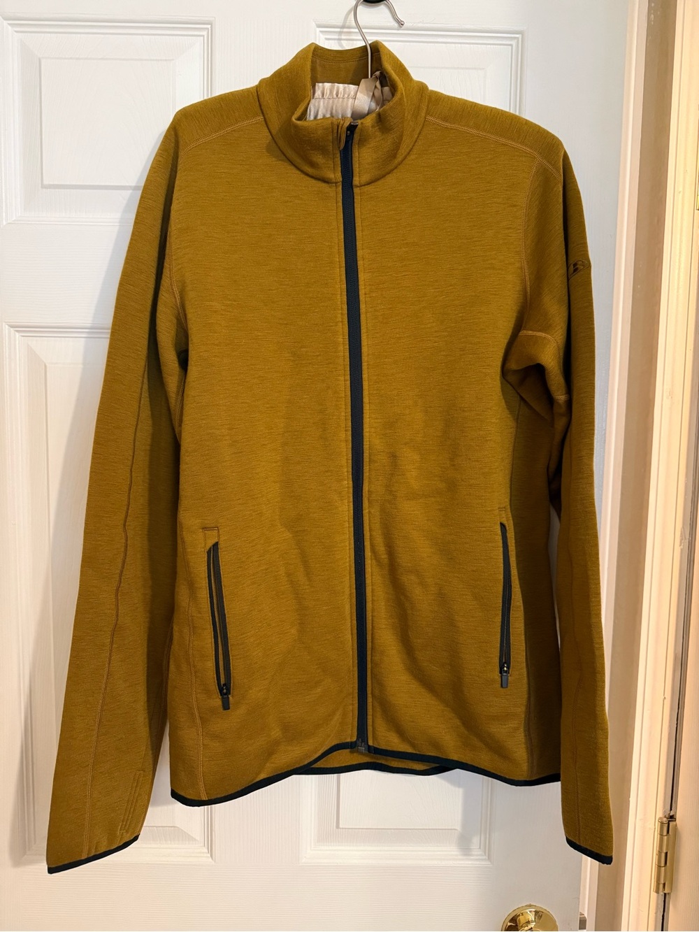 Icebreaker Men’s Mustard Crew Sweater Wool